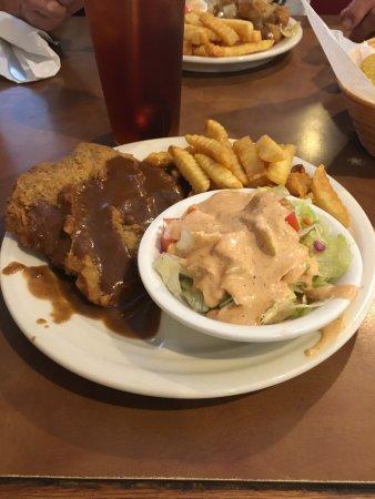 Goldie's Trail BBQ